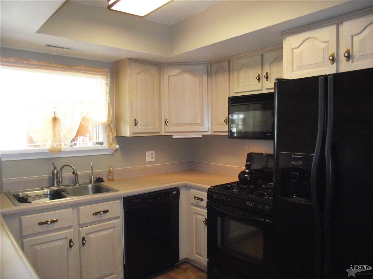 2225 Pleasant Ridge Road Fort Wayne, IN 46819 - Photo 7 of 30