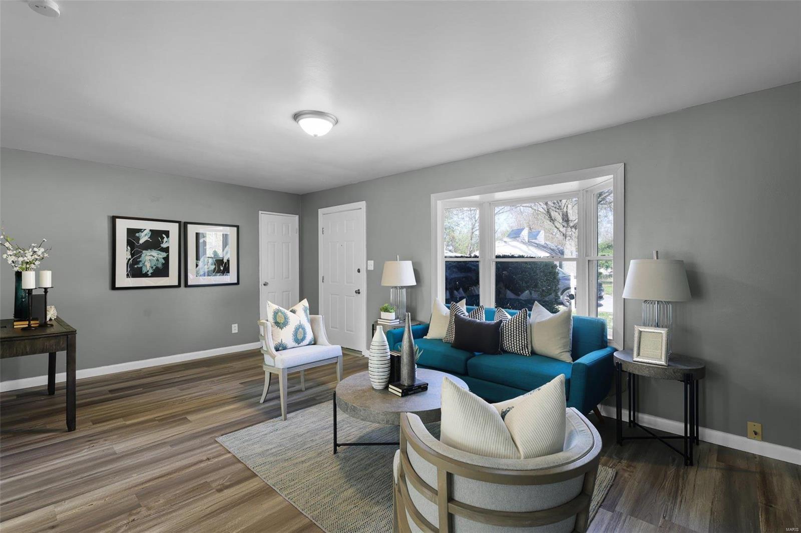 180 Bascom Drive St. Louis, MO 63135 - Photo 2 of 16