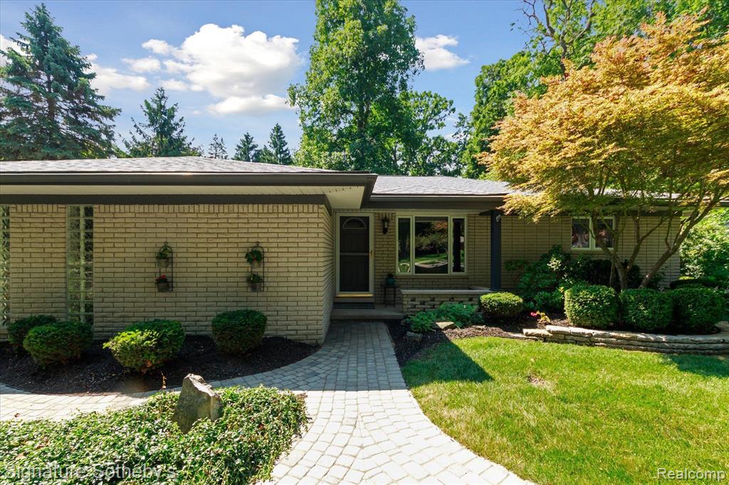 203 Montmorency Road Rochester Hills, MI 48307 - Photo 28 of 28