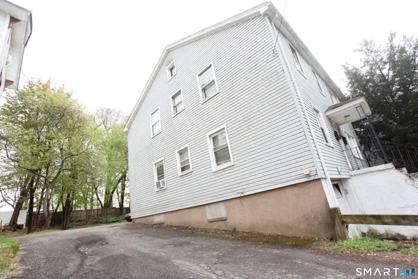 $485,000 | Undisclosed Address, New Haven, CT 06511