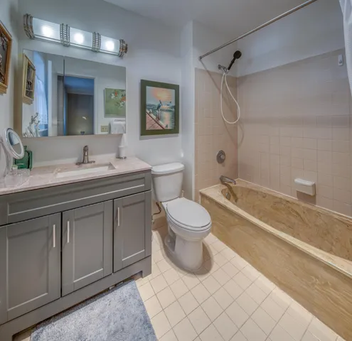 $375,000 | 3601 South Ocean Boulevard, Unit 307, South Palm Beach, FL 33480