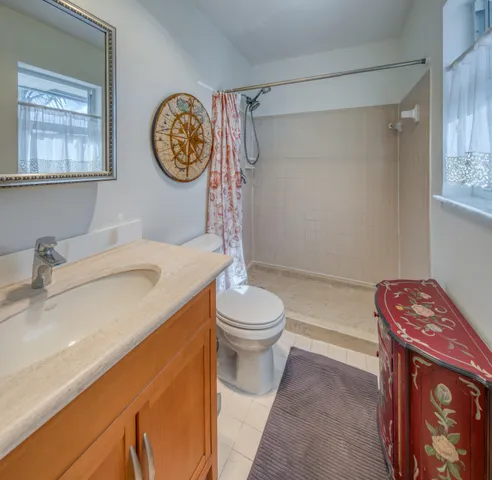 $375,000 | 3601 South Ocean Boulevard, Unit 307, South Palm Beach, FL 33480