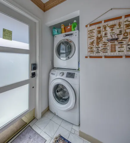 $375,000 | 3601 South Ocean Boulevard, Unit 307, South Palm Beach, FL 33480