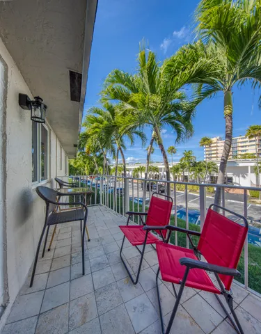 $375,000 | 3601 South Ocean Boulevard, Unit 307, South Palm Beach, FL 33480