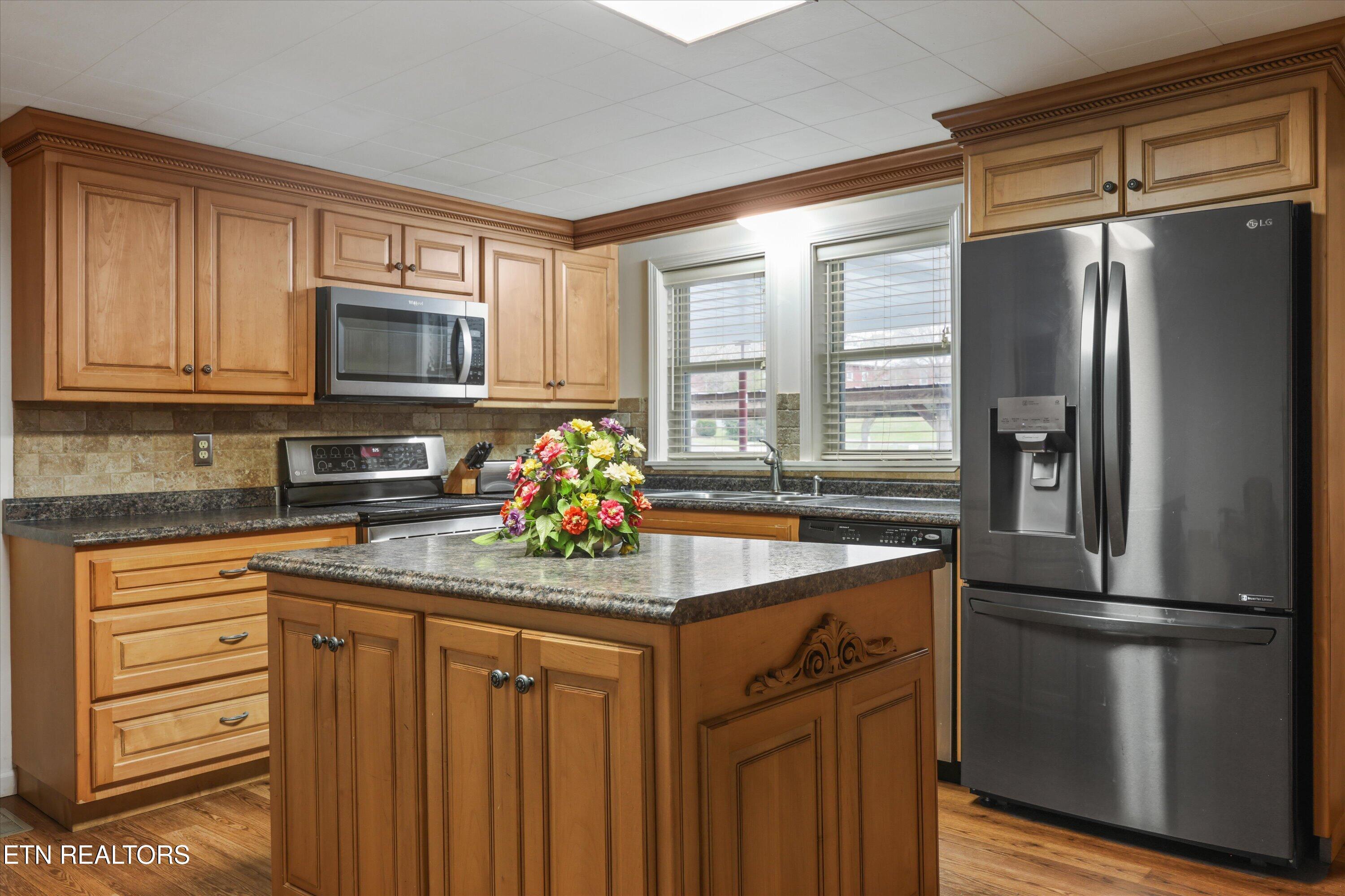 417 Allensville Road Sevierville, TN 37876 - Photo 12 of 37 15-417 Allensville Rd -04