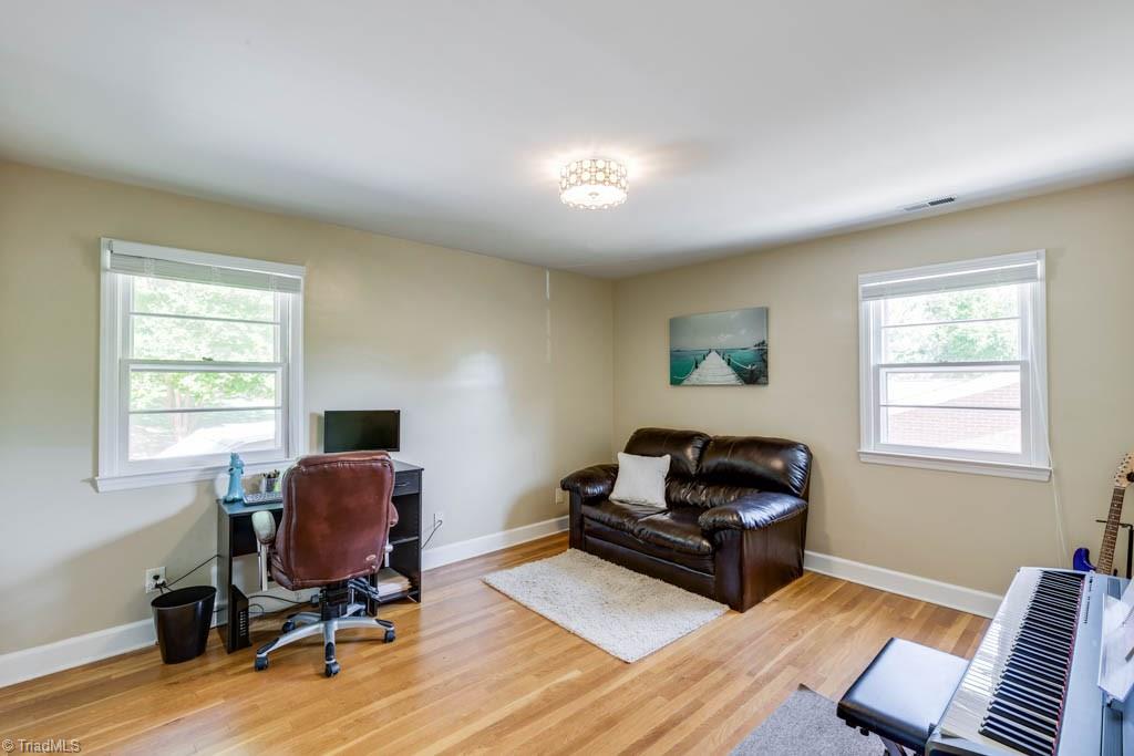 1324 Pinebluff Road Winston-Salem, NC 27103 - Photo 14 of 30 Gallery Image 14