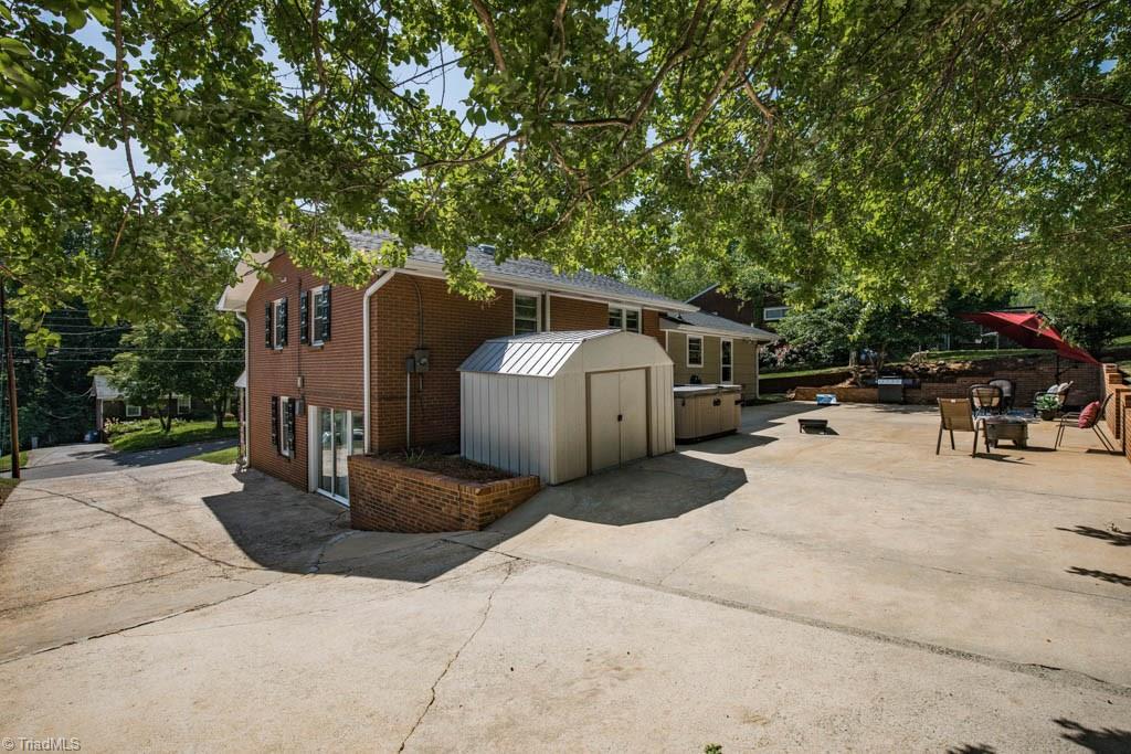 1324 Pinebluff Road Winston-Salem, NC 27103 - Photo 28 of 30 Gallery Image 28