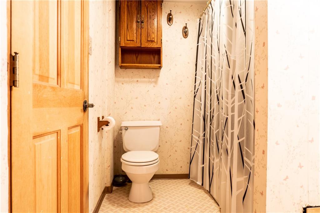 1679 Brodhead Road Coraopolis, PA 15108 - Photo 23 of 25 Gallery Image 23