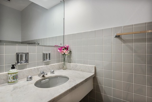 1122 Elm Ridge Drive Glencoe, IL 60022 - Photo 8 of 23