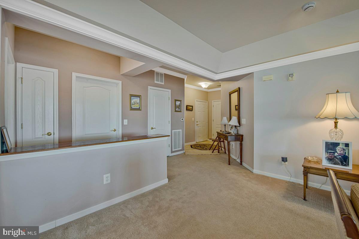 7335 Brookview Road, Unit 303 Elkridge, MD 21075 - Photo 4 of 50 Living Room to Foyer