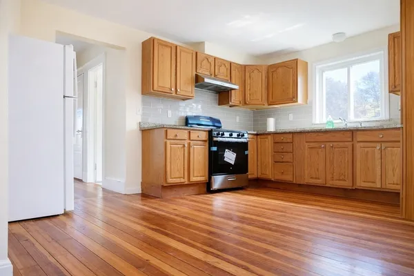 $2,200 | 135 Independence Avenue, Unit 3, Quincy, MA 02169