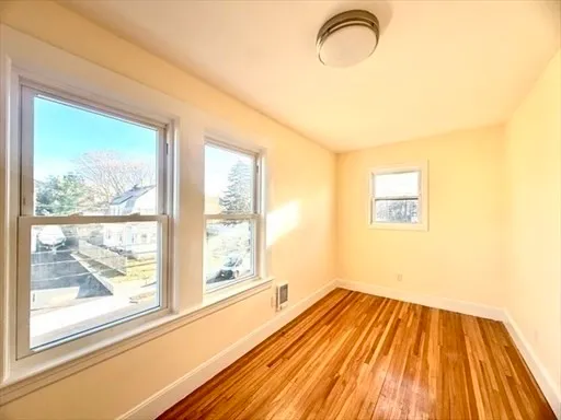 $2,200 | 135 Independence Avenue, Unit 3, Quincy, MA 02169