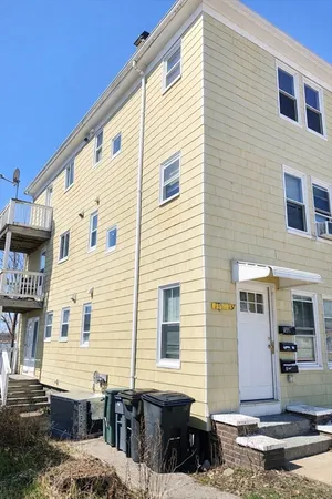 $2,200 | 135 Independence Avenue, Unit 3, Quincy, MA 02169