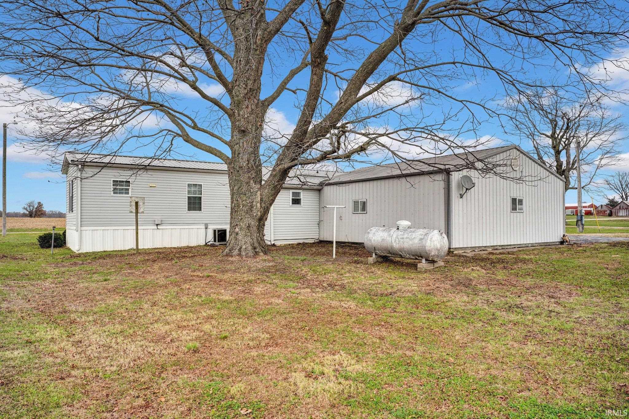 13817 East Snyder Road Bicknell, IN 47512 - Photo 4 of 14