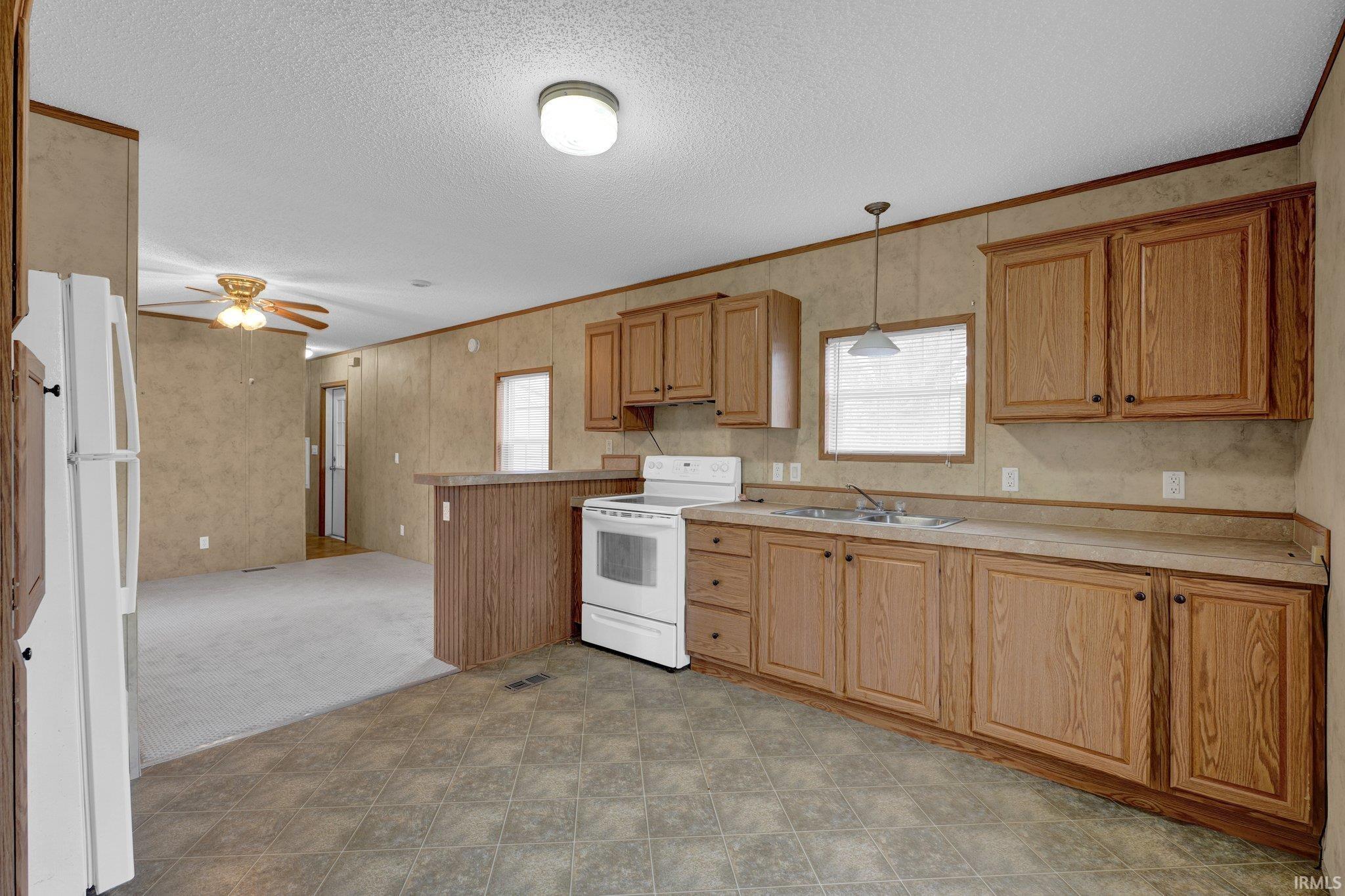 13817 East Snyder Road Bicknell, IN 47512 - Photo 8 of 14
