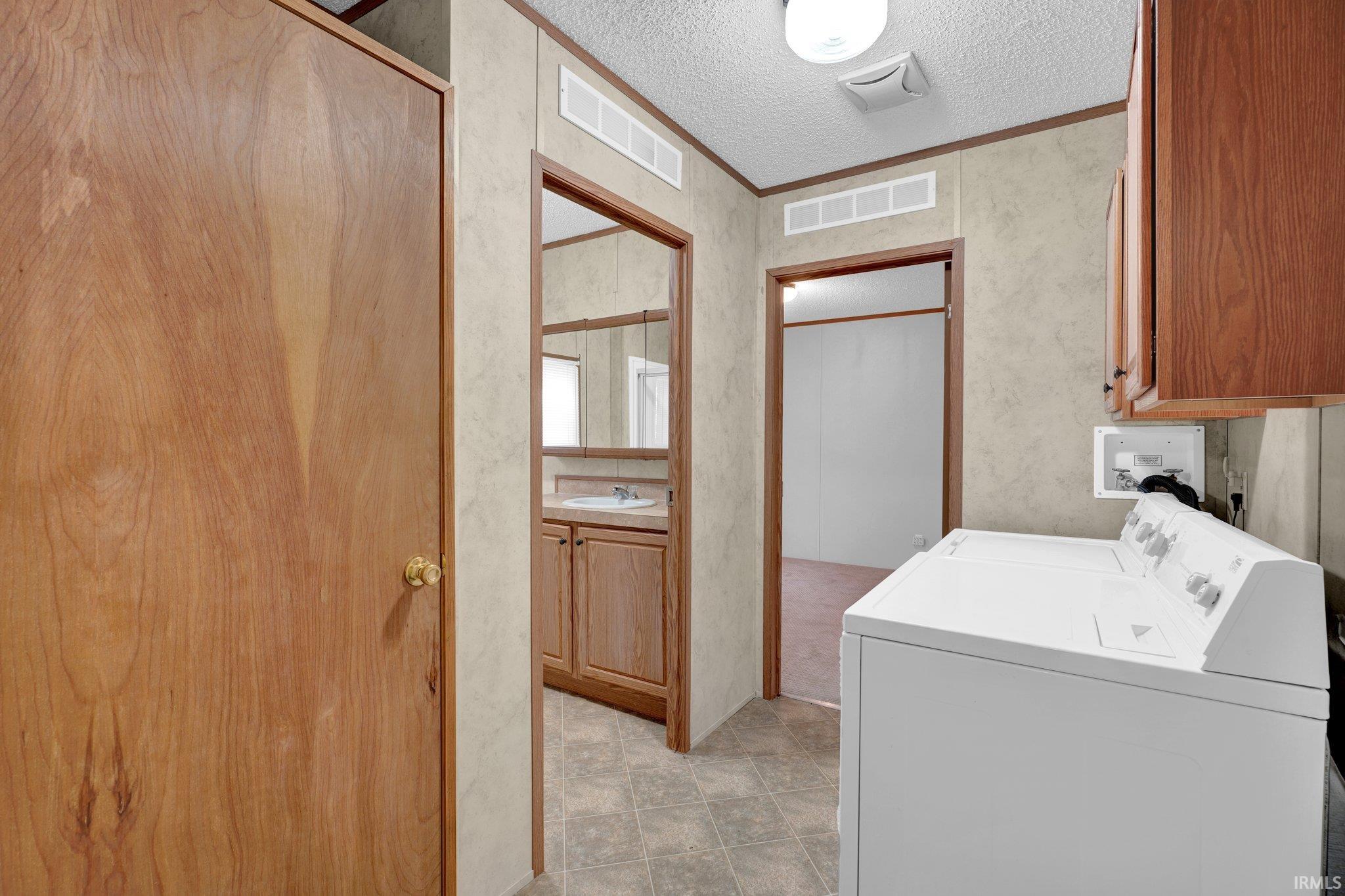13817 East Snyder Road Bicknell, IN 47512 - Photo 10 of 14