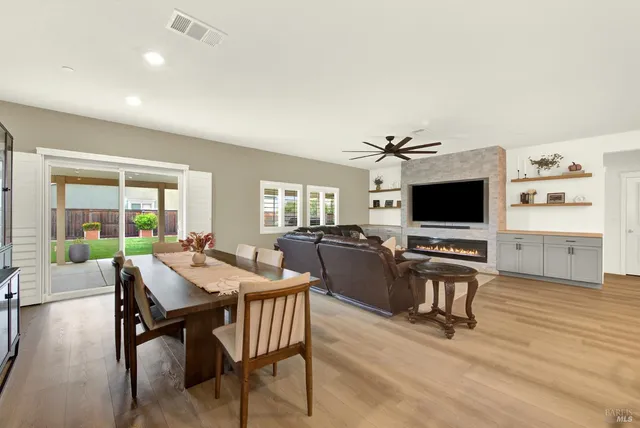 $725,000 | 970 Camelia Drive, Dixon, CA 95620