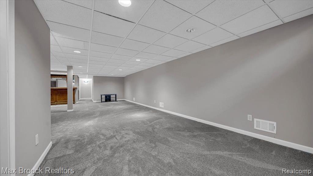 404 Shellbourne Drive Rochester Hills, MI 48309 - Photo 25 of 52