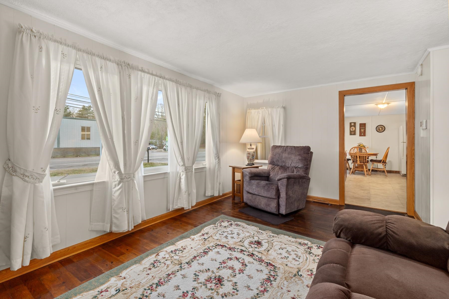81 Milton Road Rochester, NH 03868 - Photo 12 of 30