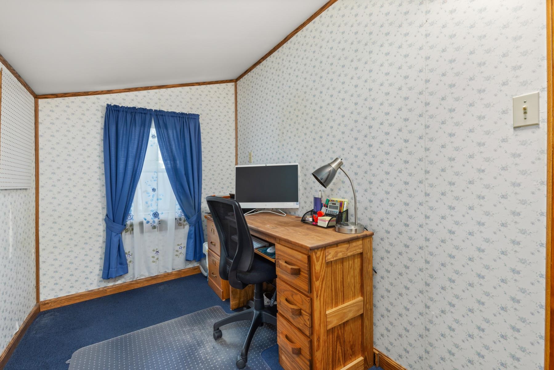 81 Milton Road Rochester, NH 03868 - Photo 6 of 30