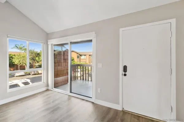 $995,000 | 2422 Caminito Ocean Cove, Cardiff, CA 92007