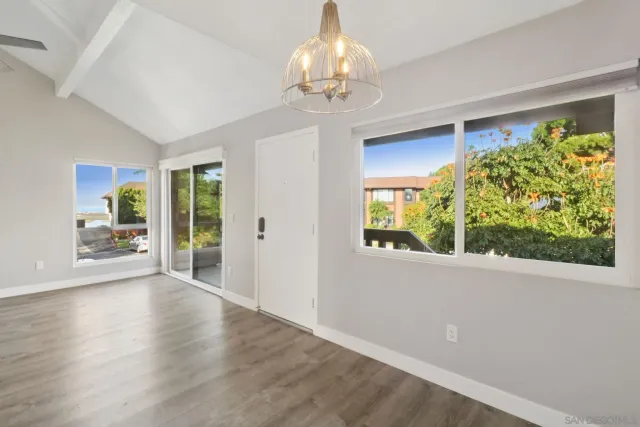 $1,020,000 | 2422 Caminito Ocean Cove, Cardiff, CA 92007