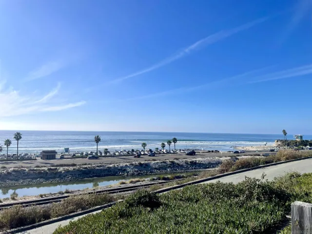 $1,020,000 | 2422 Caminito Ocean Cove, Cardiff, CA 92007