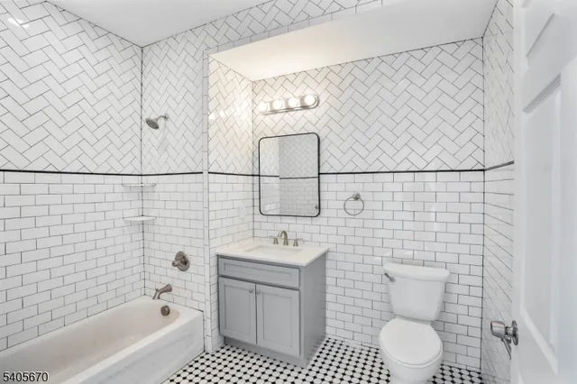 $2,150 | 100 North Avenue, Unit 3D, Plainfield, NJ 07060