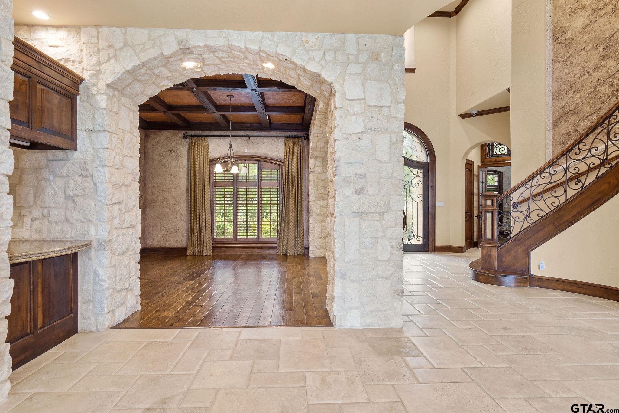 4331 Mark Hayes Court Tyler, TX 75709 - Photo 11 of 48