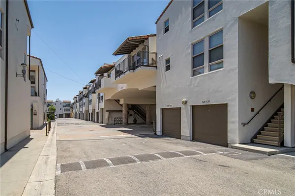 $789,000 | 522 South Brea Boulevard, Brea, CA 92821