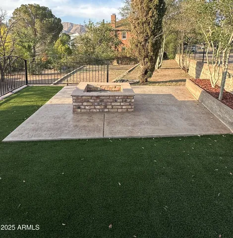 $329,500 | 619 Briggs Avenue, Bisbee, AZ 85603