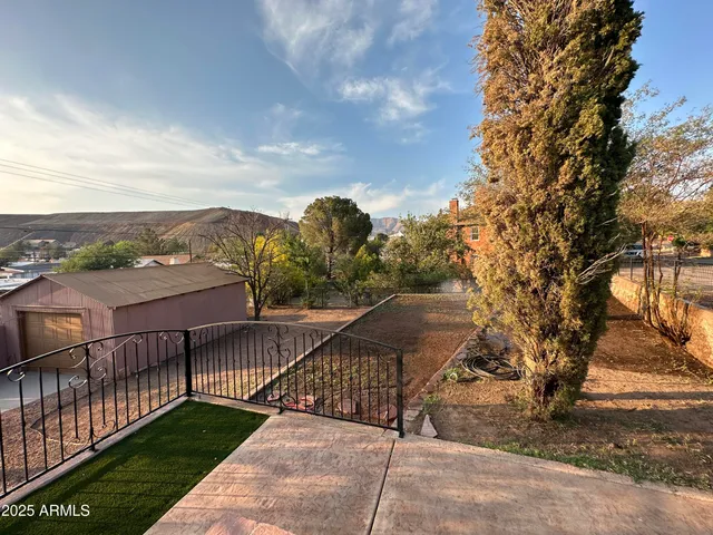 $329,500 | 619 Briggs Avenue, Bisbee, AZ 85603