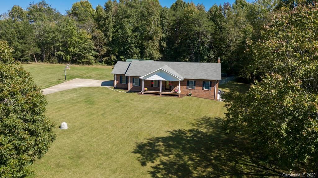 5917 Rich Road Morganton, NC 28655 - Photo 3 of 39 Gallery Image 3