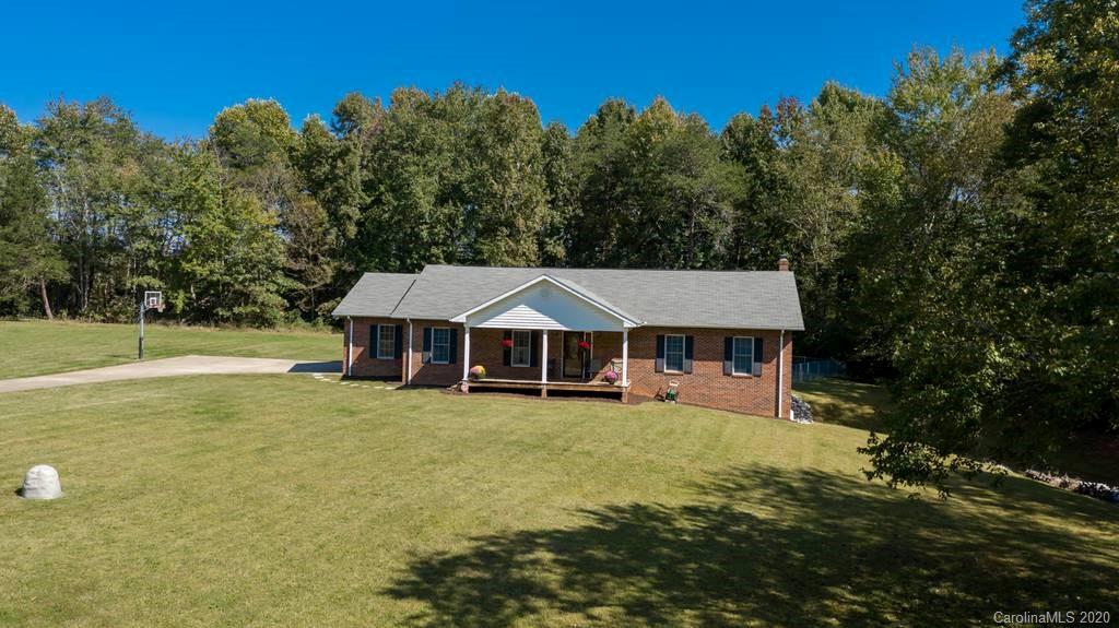 5917 Rich Road Morganton, NC 28655 - Photo 4 of 39 Gallery Image 4