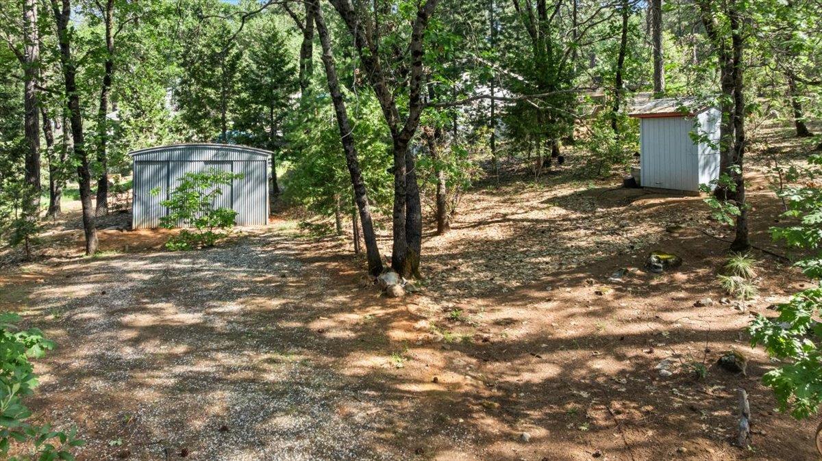 10128 Howe Avenue Grass Valley, CA 95949 - Photo 13 of 70