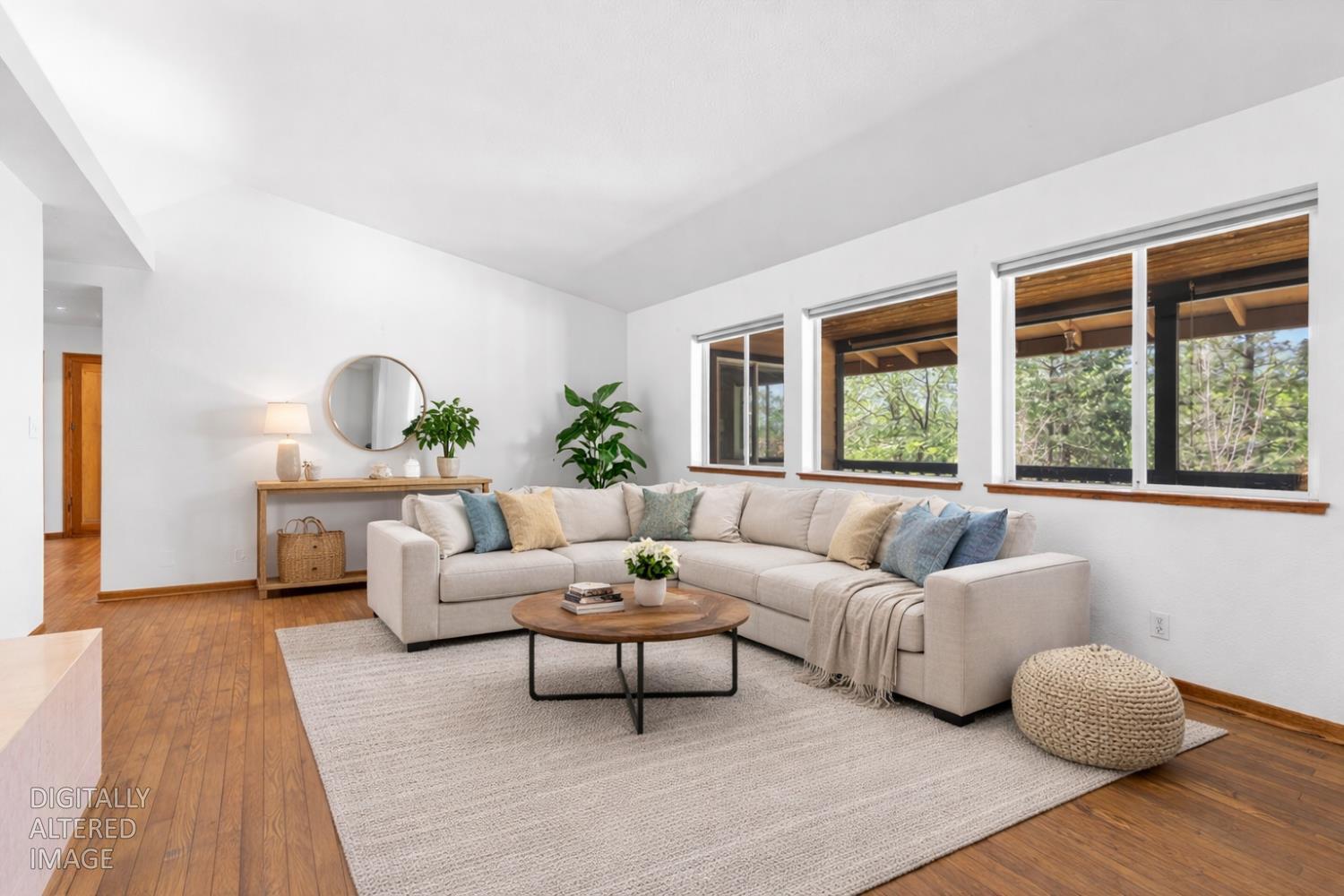 10128 Howe Avenue Grass Valley, CA 95949 - Photo 16 of 70 Living room is virtually staged. Next photo is original.