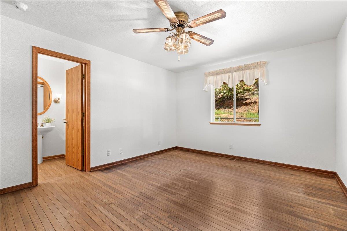 10128 Howe Avenue Grass Valley, CA 95949 - Photo 34 of 70