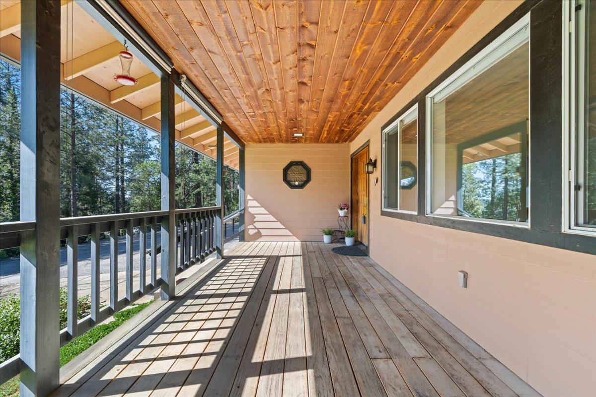 10128 Howe Avenue Grass Valley, CA 95949 - Photo 48 of 70