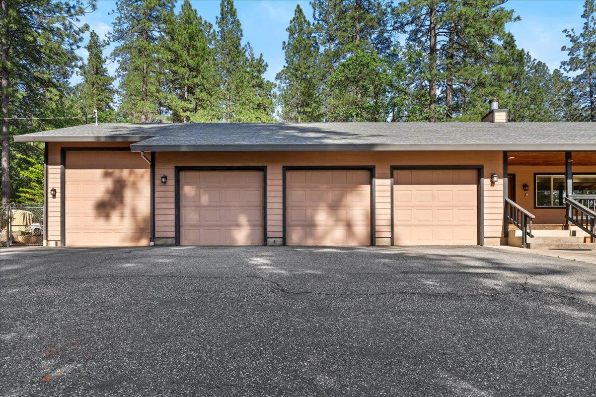 10128 Howe Avenue Grass Valley, CA 95949 - Photo 60 of 70