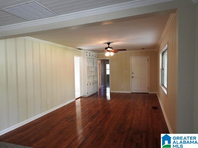 317 Sun Valley Road Birmingham, AL 35215 - Photo 9 of 44