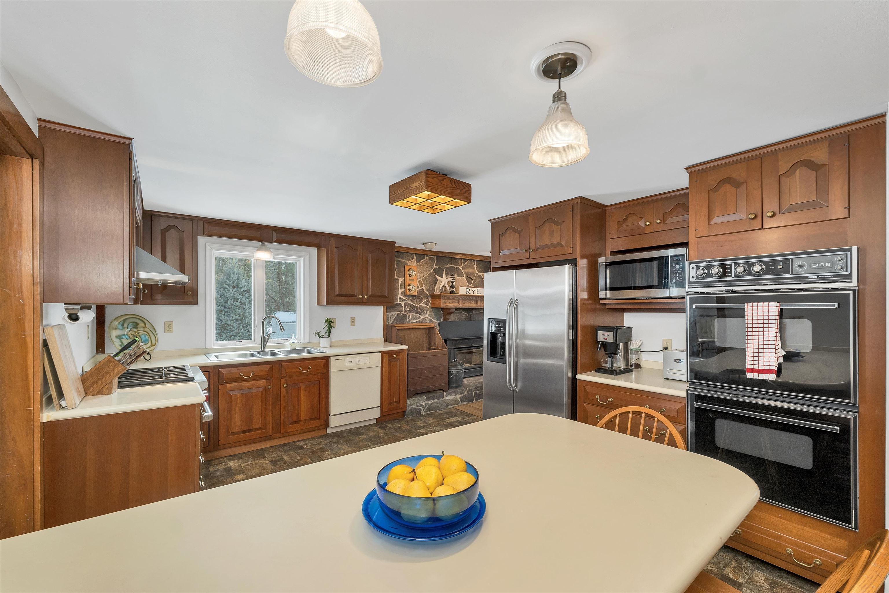 236 Sagamore Road Rye, NH 03870 - Photo 13 of 59