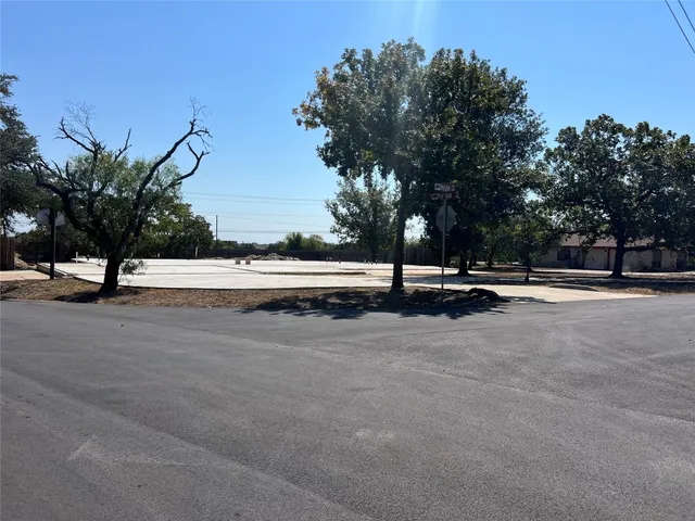$349,000 | 102 Pecan Drive, Mountain City, TX 78640