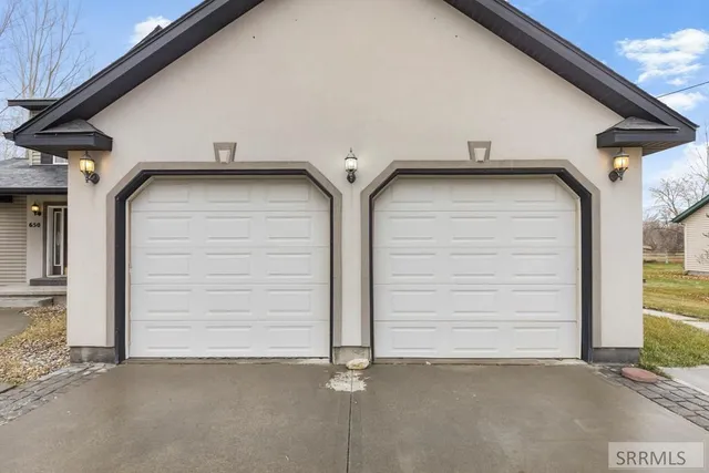 $450,000 | 650 Pendlebury Lane, Blackfoot, ID 83221
