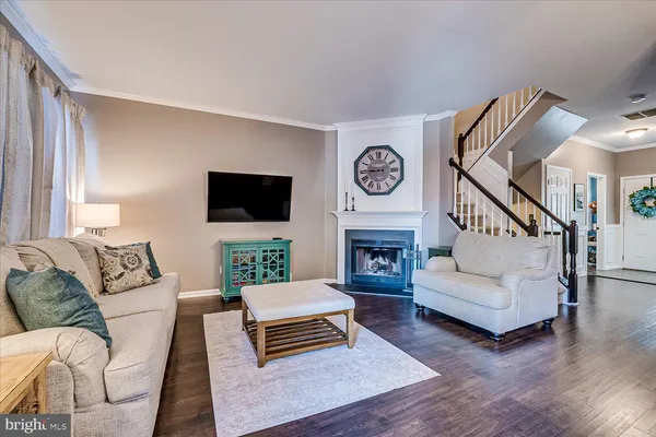 $585,000 | 37 Amesbury Court, Robbinsville, NJ 08691