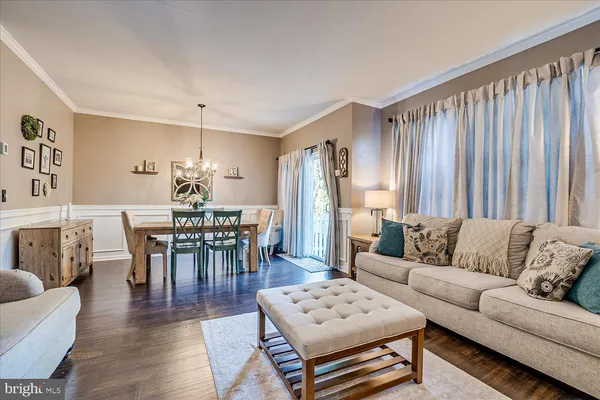 $585,000 | 37 Amesbury Court, Robbinsville, NJ 08691