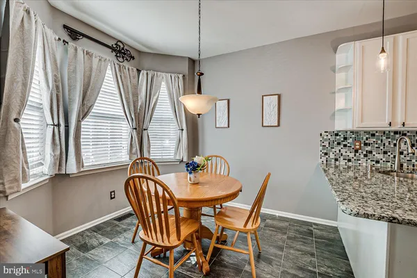 $585,000 | 37 Amesbury Court, Robbinsville, NJ 08691