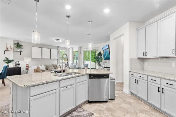 $2,100 | 595 Wild Rose Lane, Jacksonville, FL 32218