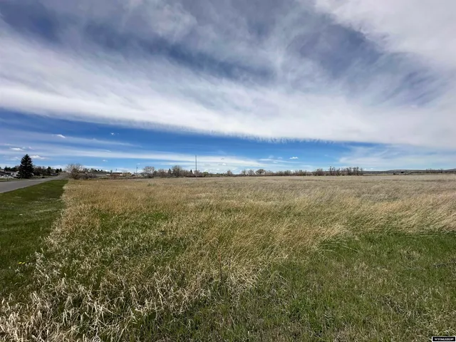 $185,000 | 0 West Farm Avenue, Saratoga, WY 82331