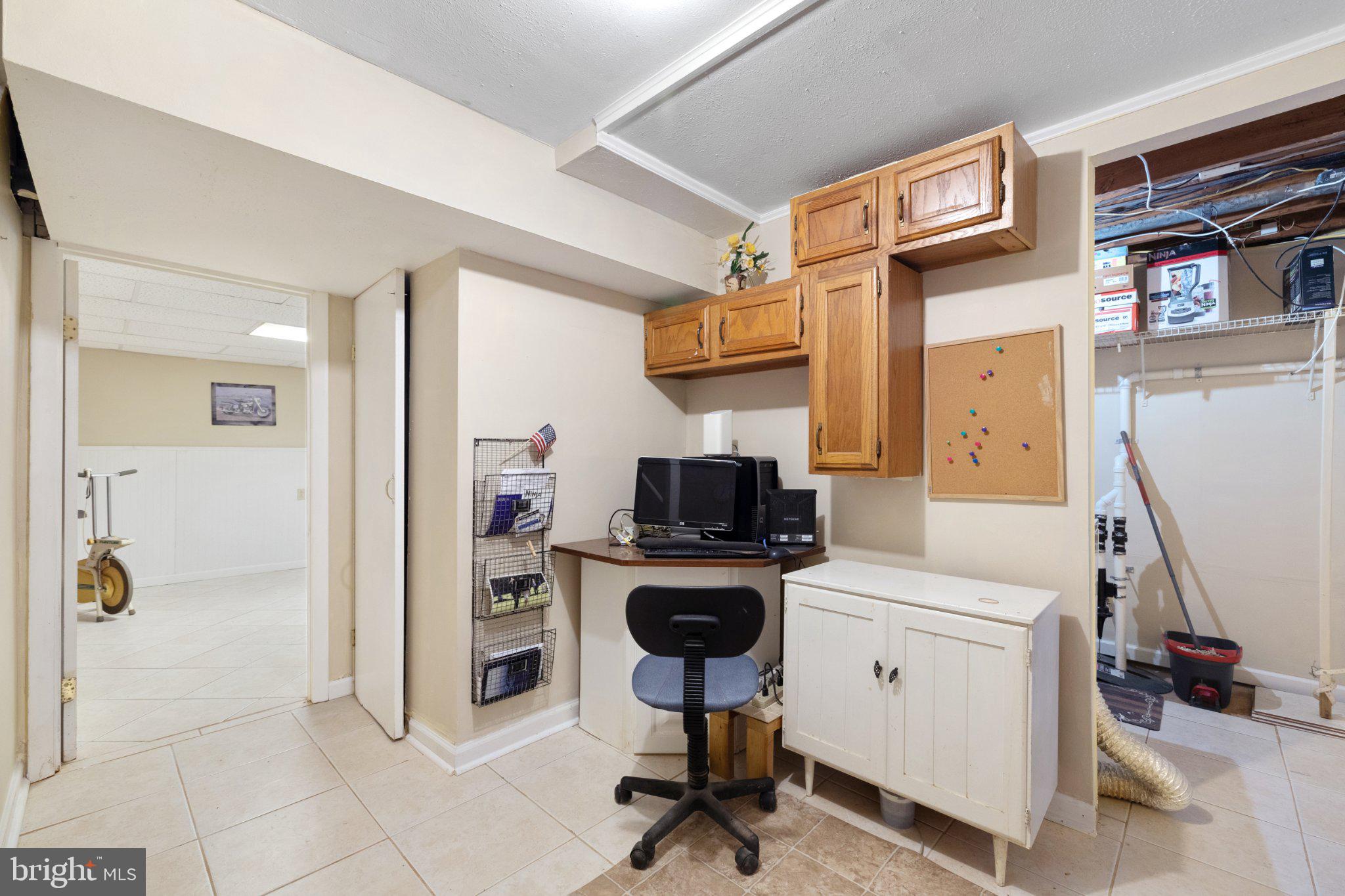 17 Morning Court Rosedale, MD 21237 - Photo 18 of 21 Cozy basement workspace retreat.