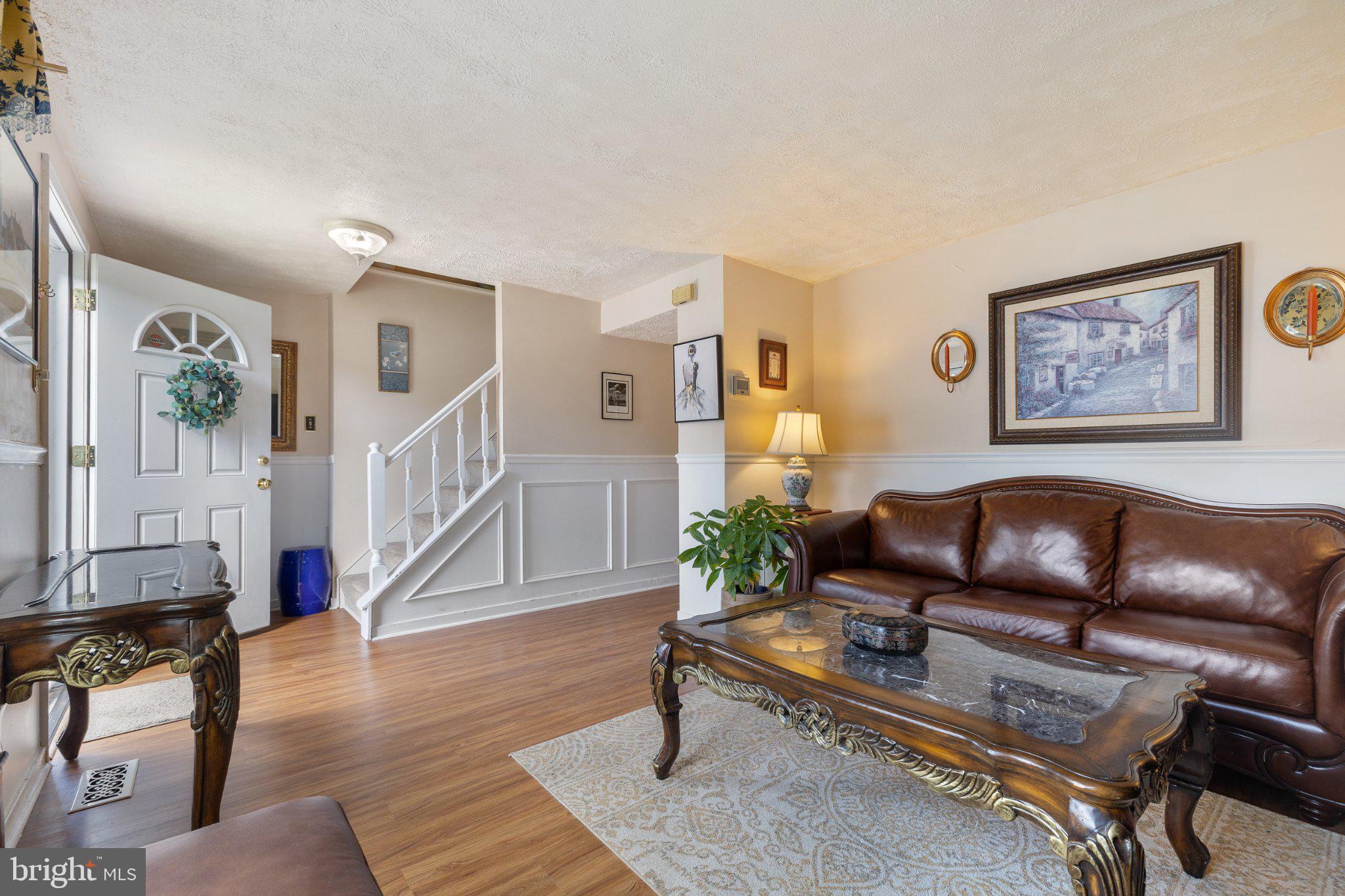 17 Morning Court Rosedale, MD 21237 - Photo 4 of 21 Inviting entryway with classic charm.